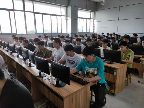 煙臺(tái)天虹職業(yè)培訓(xùn)學(xué)院2021年招生簡(jiǎn)章——影視專業(yè)技術(shù)培訓(xùn)全面啟動(dòng)